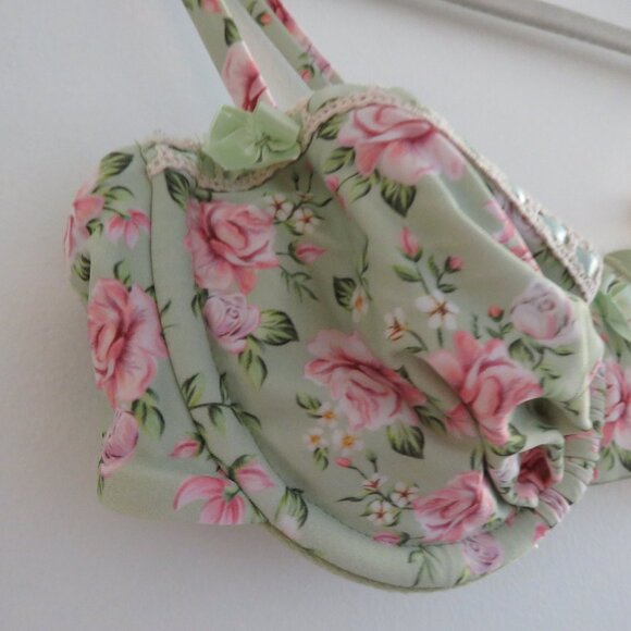 BLACKBOUGH SWIM Georgia Ruched Underwired Bikini Top in Nantucket Cottage Floral - Picture 11 of 15